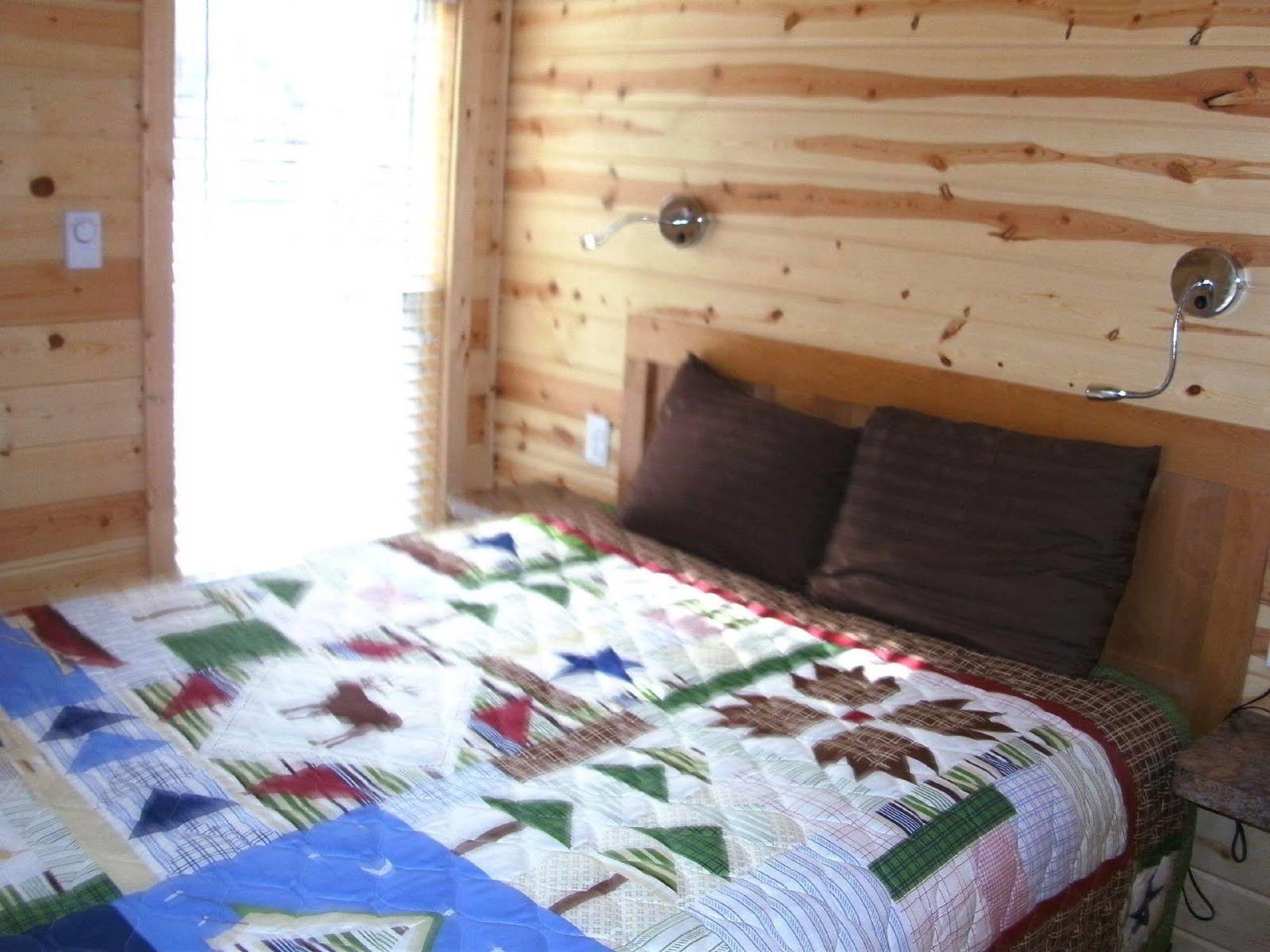 Bend-Sunriver Rv Campground Three Rivers 외부 사진
